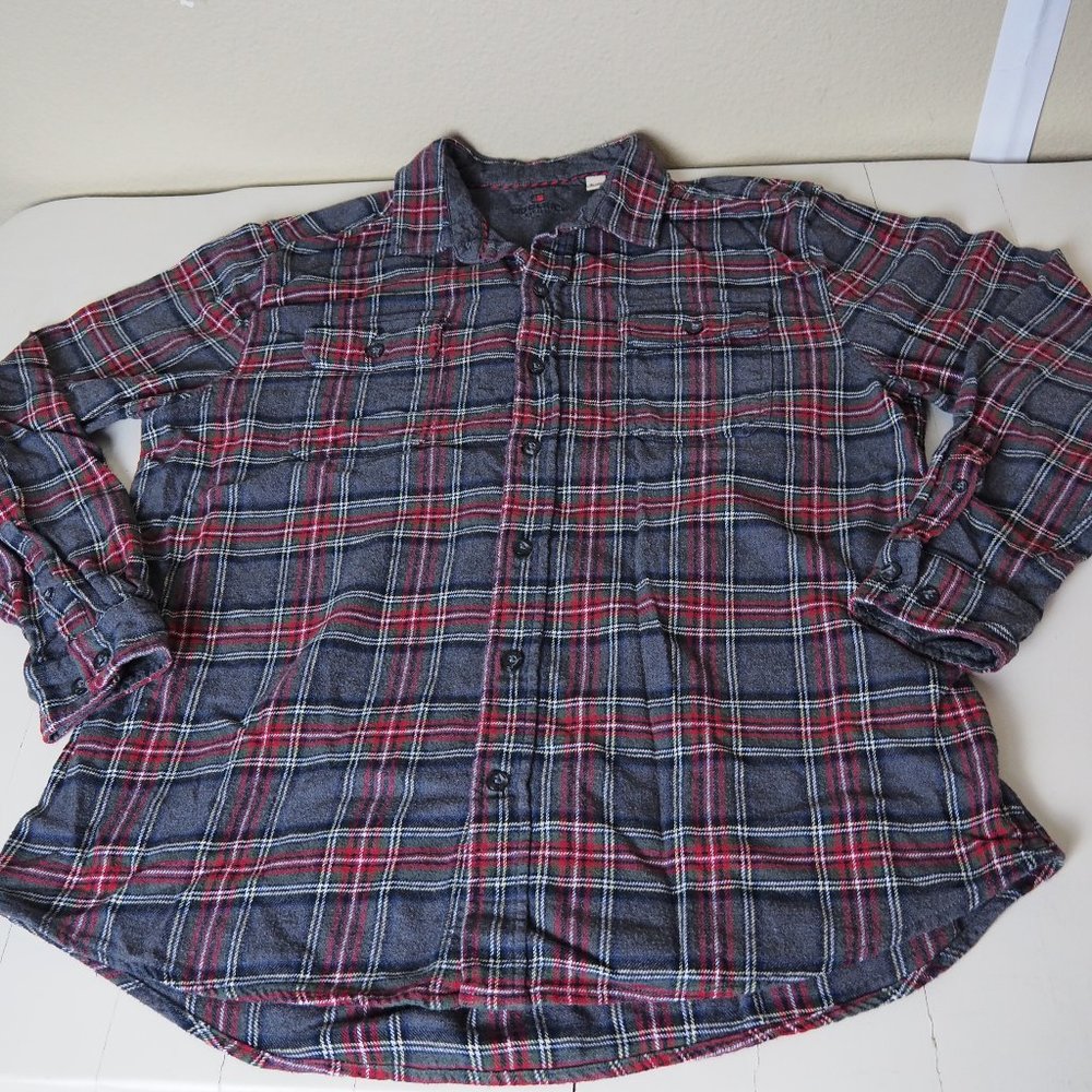 Woolrich Long Sleeve Button-Up Shirt
